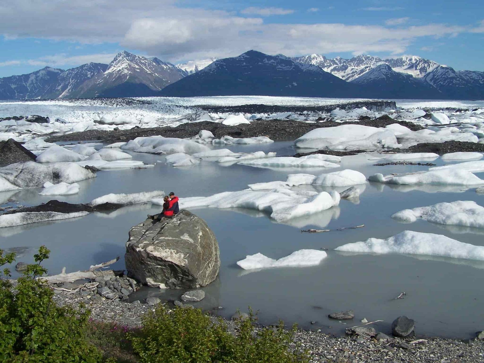 enjoy vacations in Alaska - Travelistia