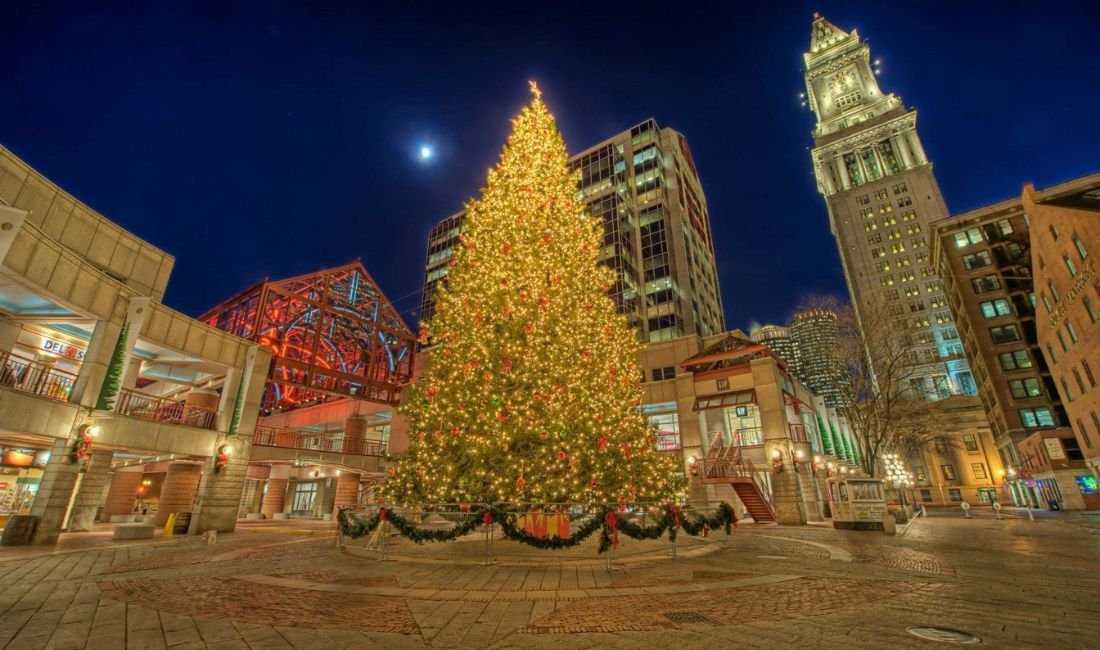 Nutcracker gathering in NYC during Christmas Festival - Travelistia