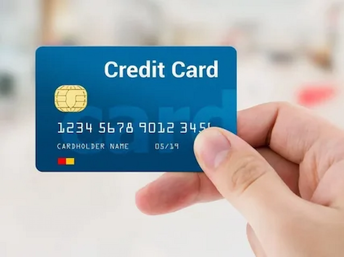 Top 10 Best Credit Cards for Travel in the USA