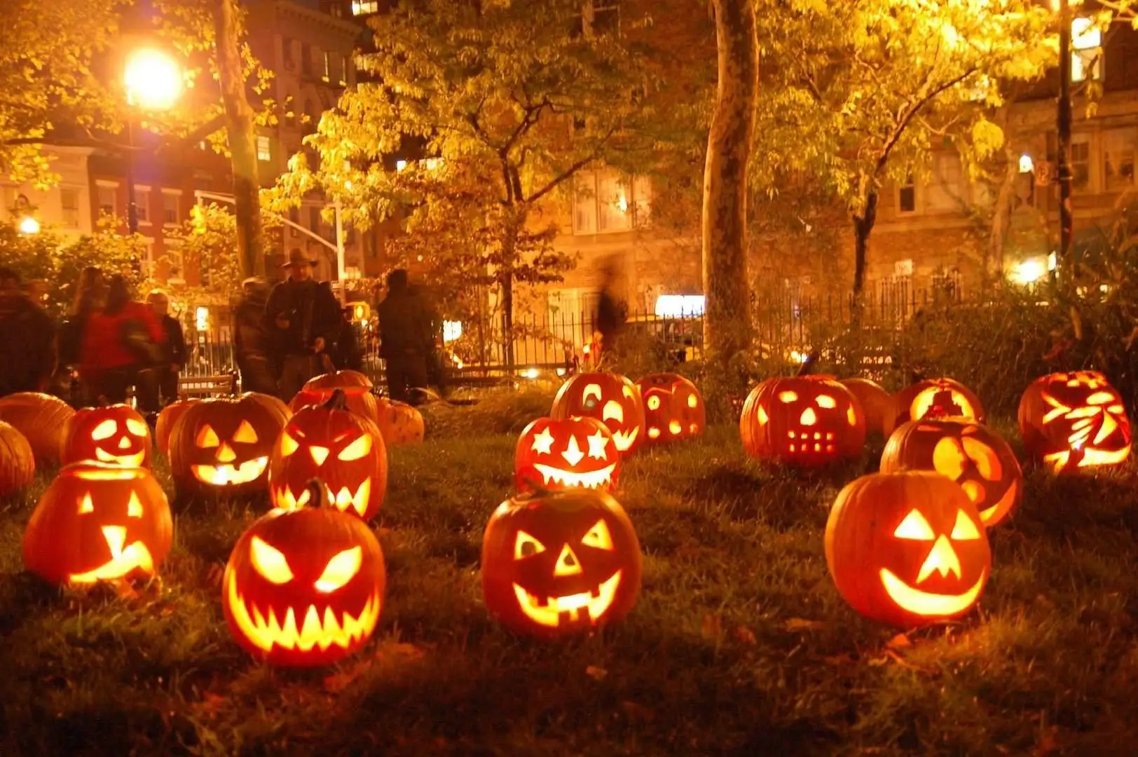 8 Top Spooky Halloween Vacation Destinations To Visit This Year