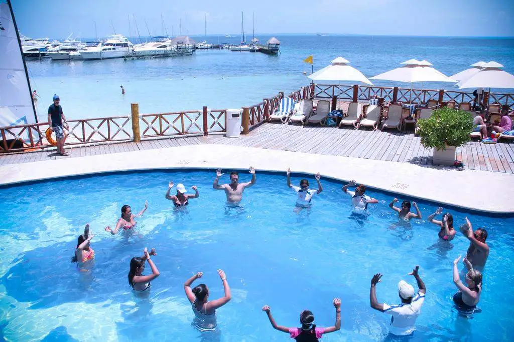 What are the Safest Places in Cancun?