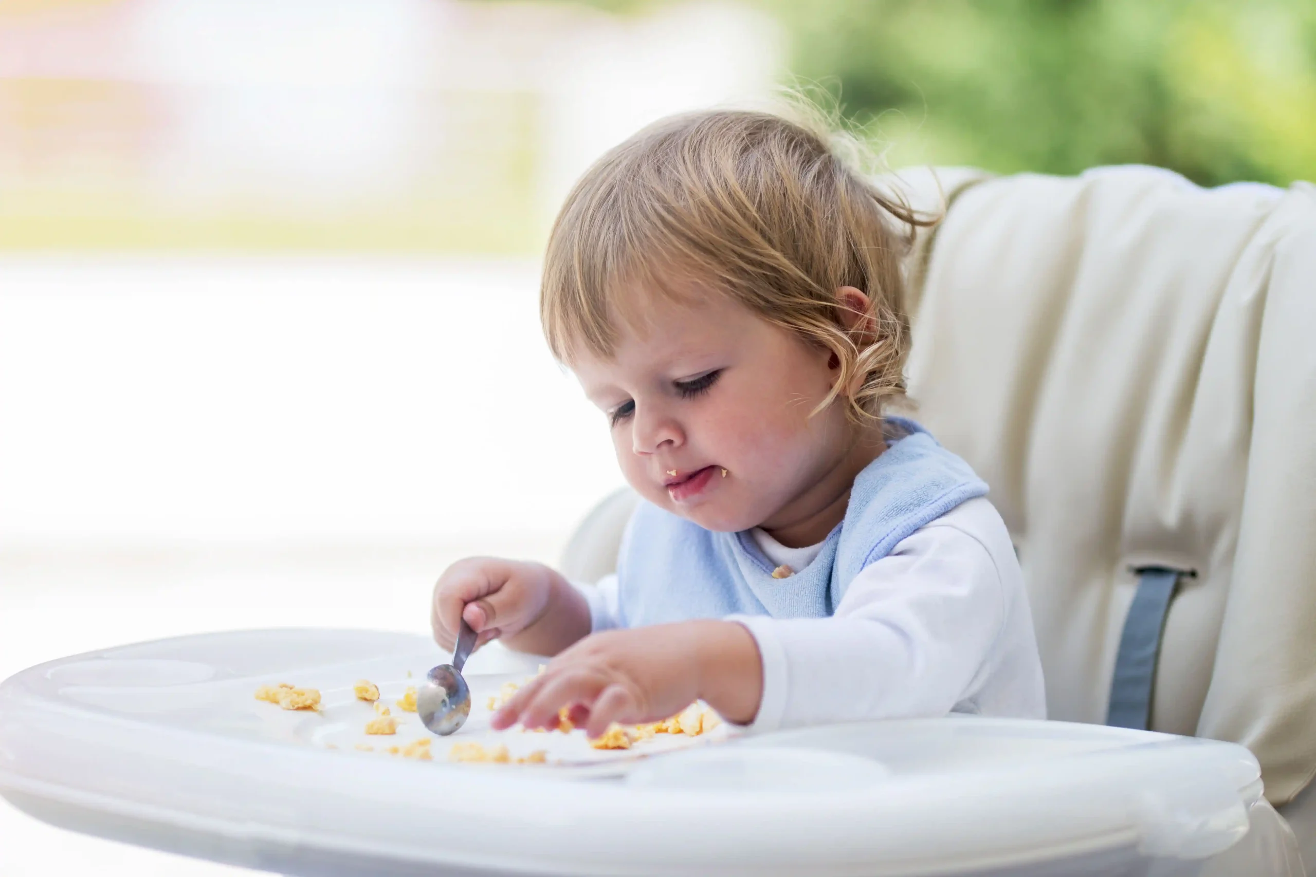 Healthy Snacks for Toddlers while Traveling 