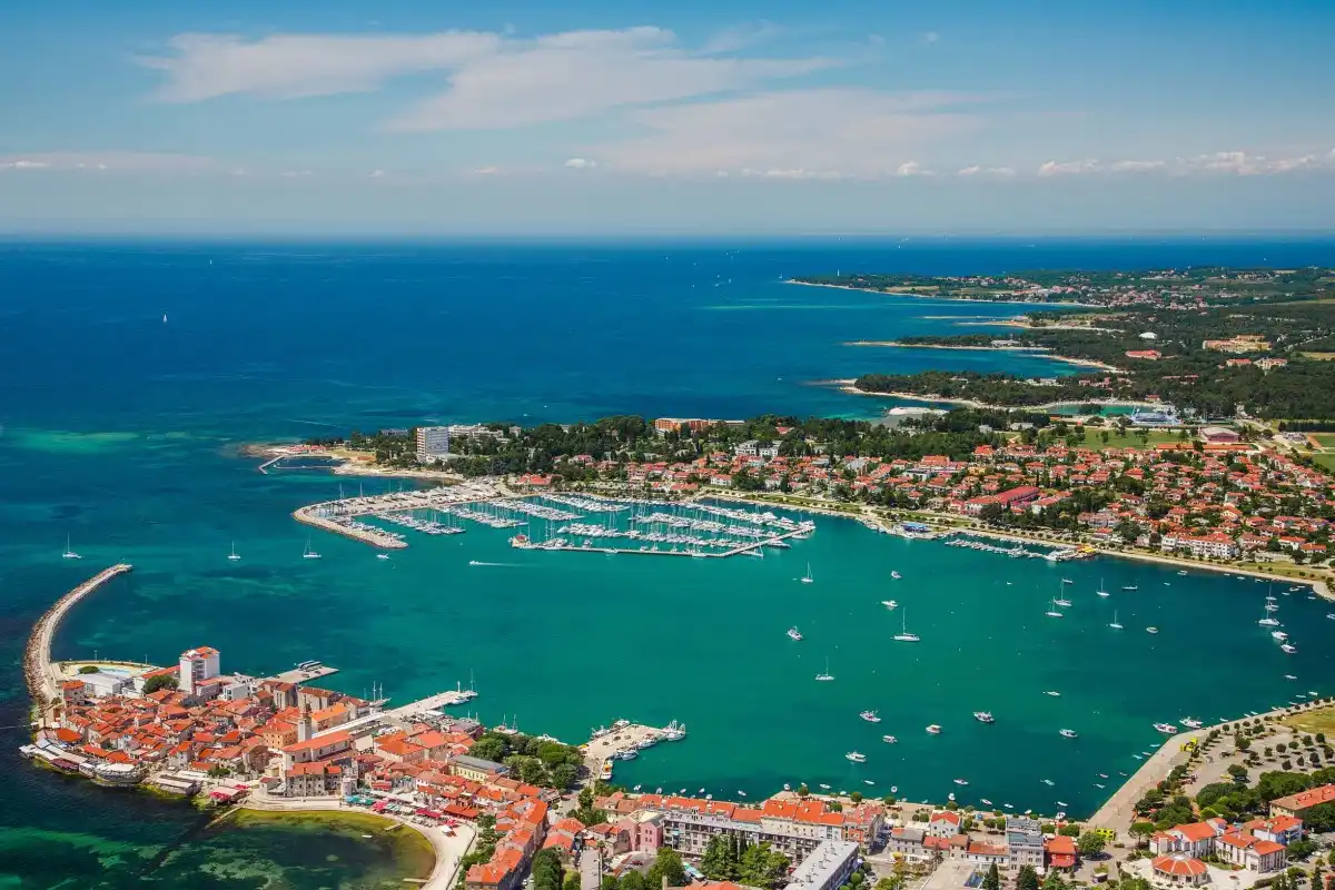 Discover the Two Faces of Umag: Beaches and Hinterland