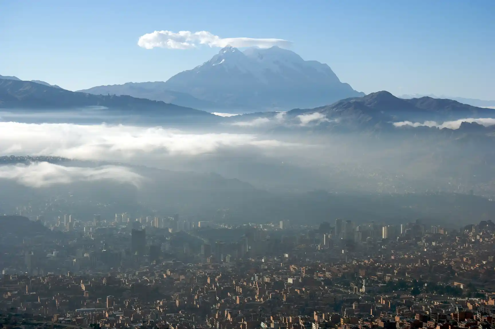 La Paz: City in the Clouds: