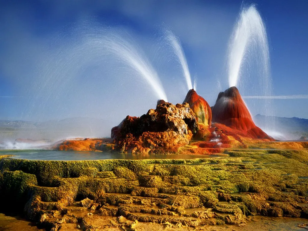 Fly Geyser, Nevada