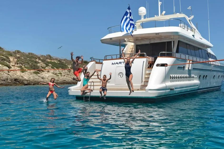 Renting a Yacht in Mykonos: Unveiling the Unparalleled Luxury