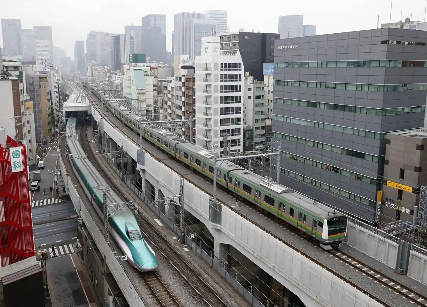 Getting Around Tokyo: Transportation Options