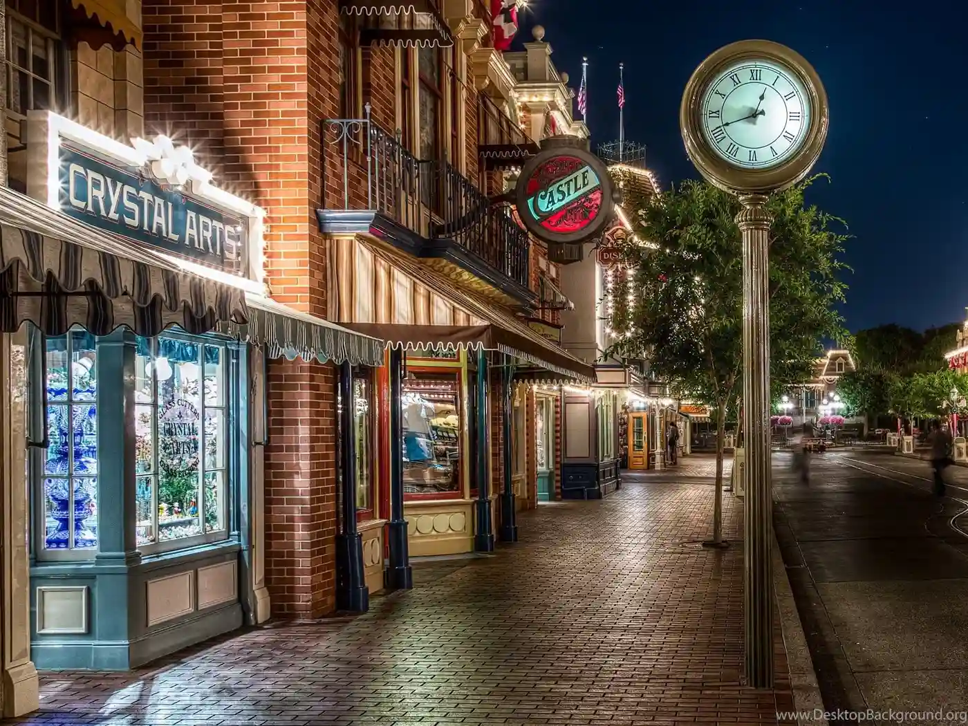 Window-shop at the Main Street