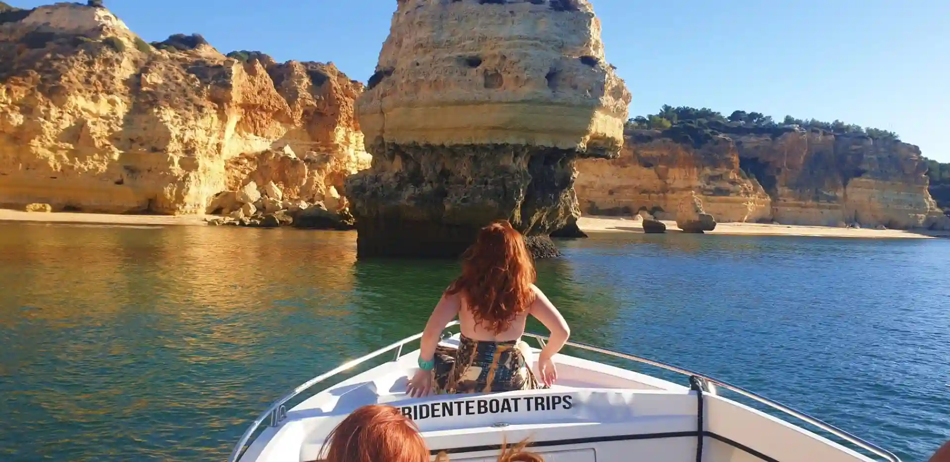 Algarve’s Private Escapes: Integrating Traditional Culture into Your Luxury Stay