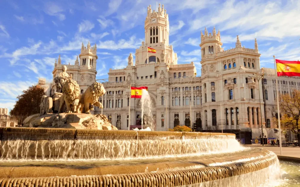 Plan Your Trip Wisely: Avoid the Worst Time to Visit Spain