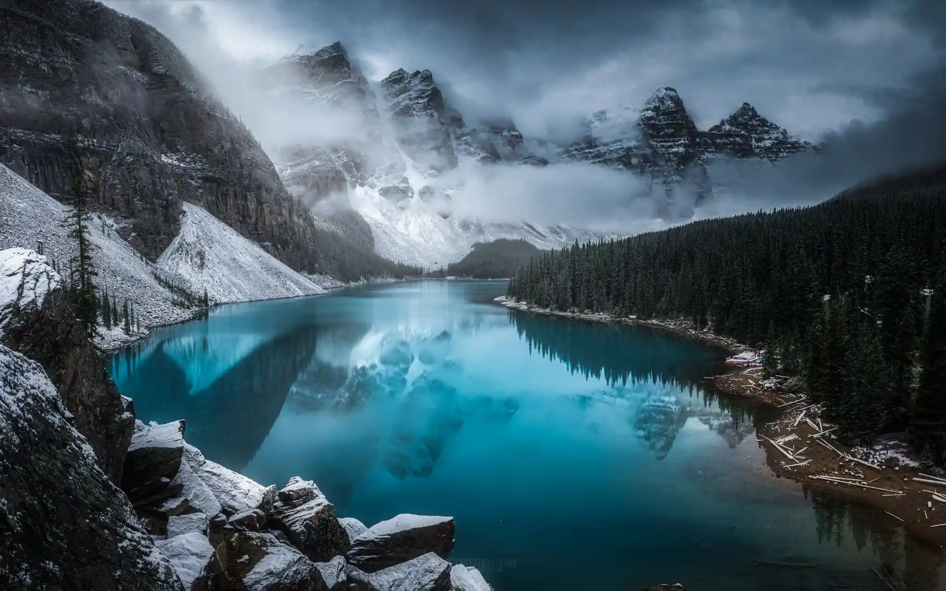 Moraine Lake 