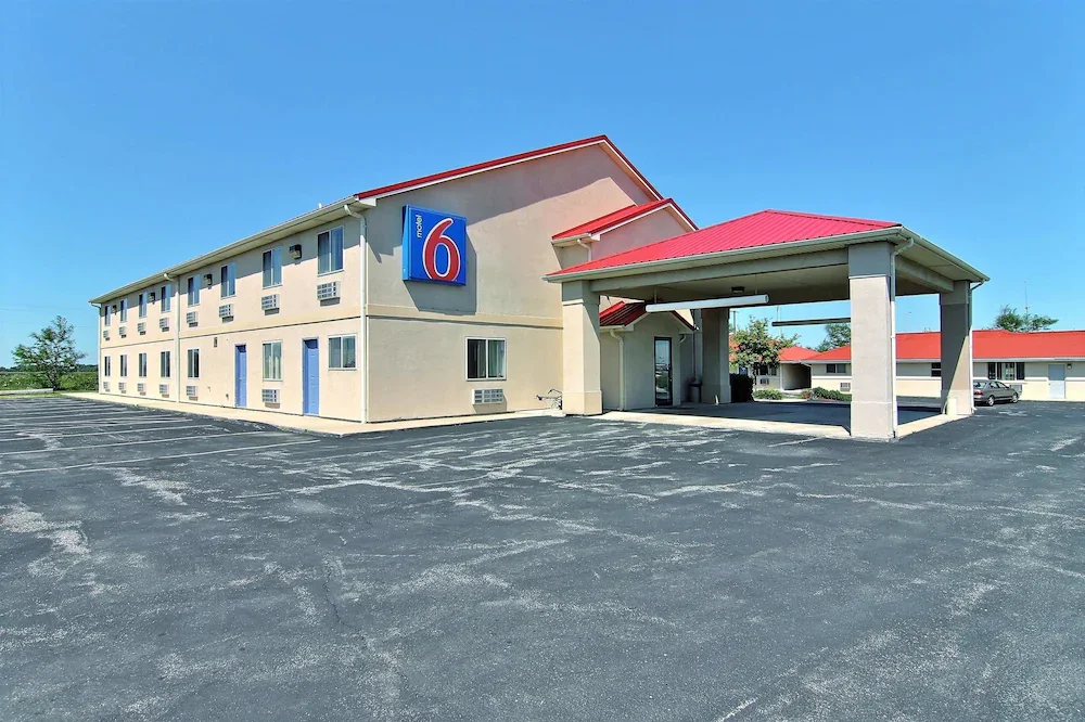 Motel 6