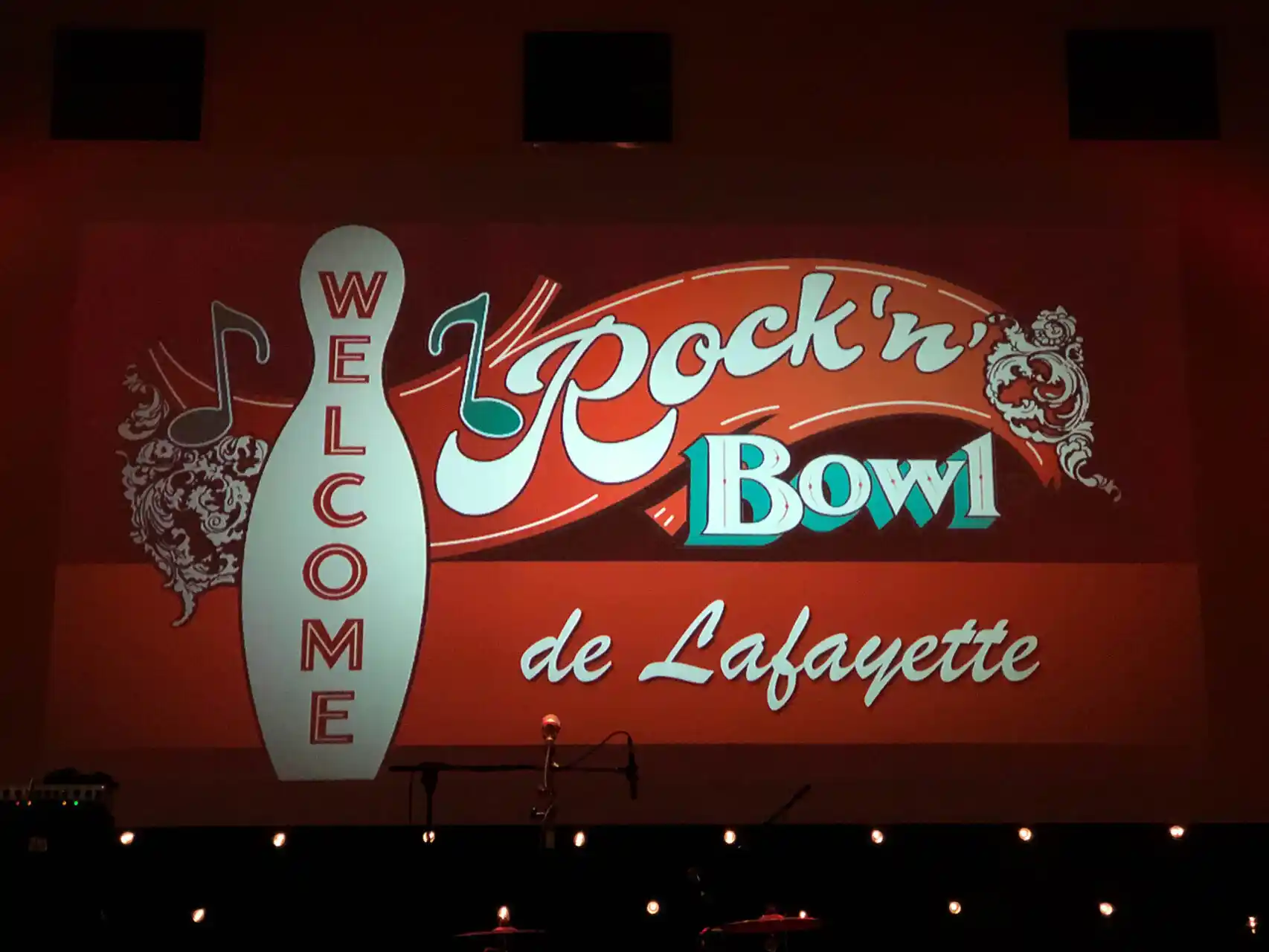 Fun at Rock’n’Bowl De Lafayette