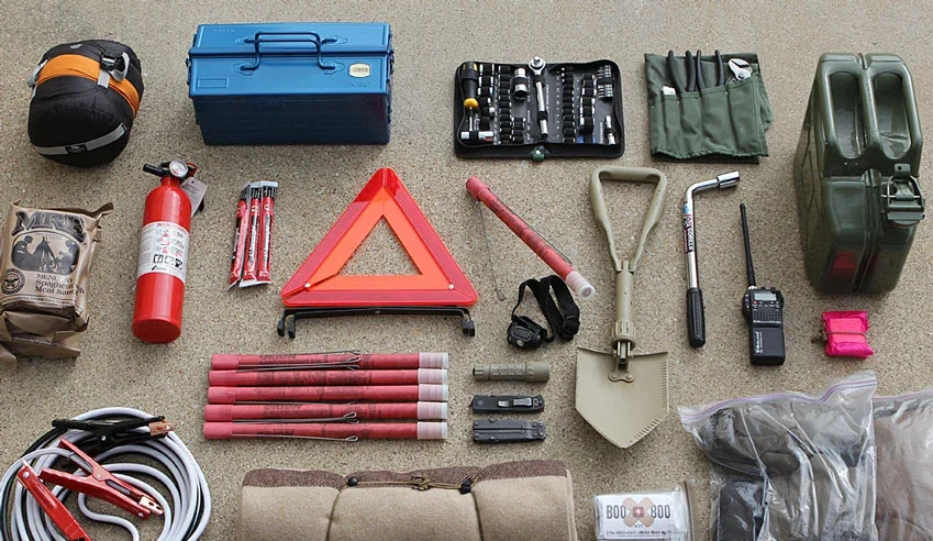 Roadside Survival Kit in Your Car