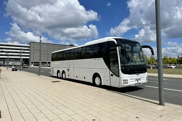 Local Expertise and Knowledge