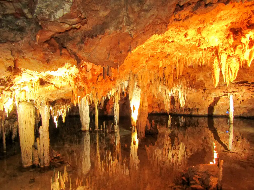 Go Back in Time in the Meramec Caverns