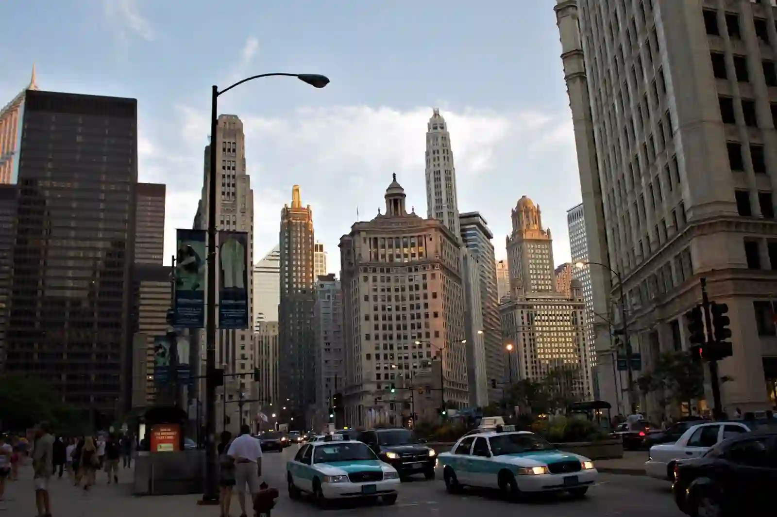 10 Useful Tips When Travel to Chicago 