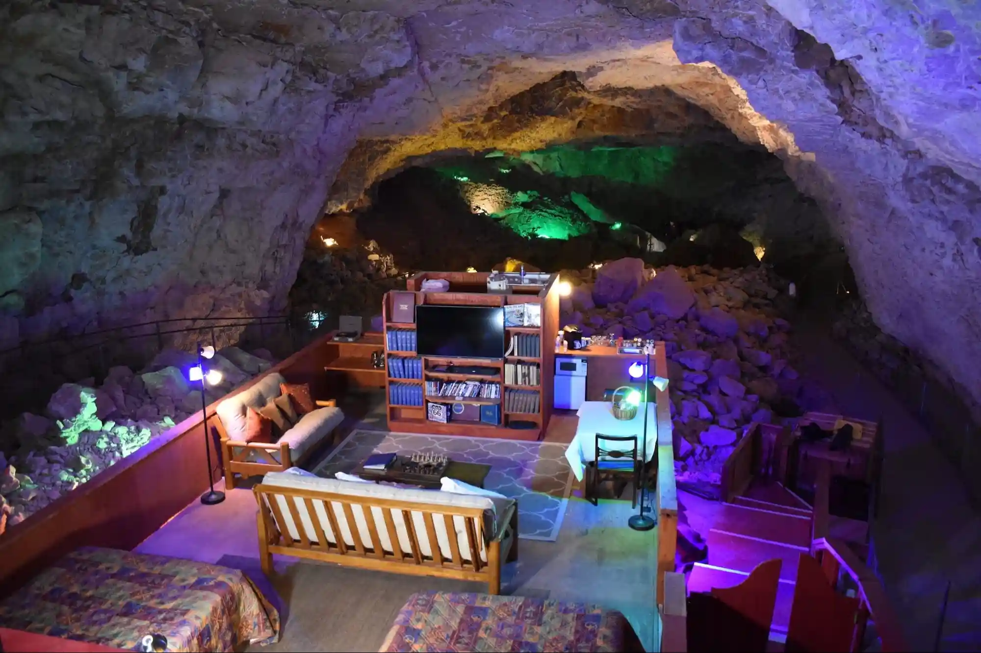 The underground suite at Grand Canyon Caverns in Peach Springs