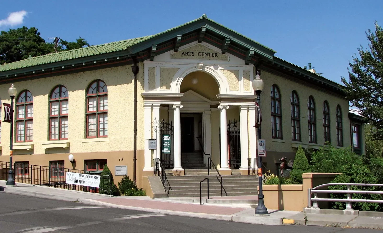 Pendleton Center for the Arts