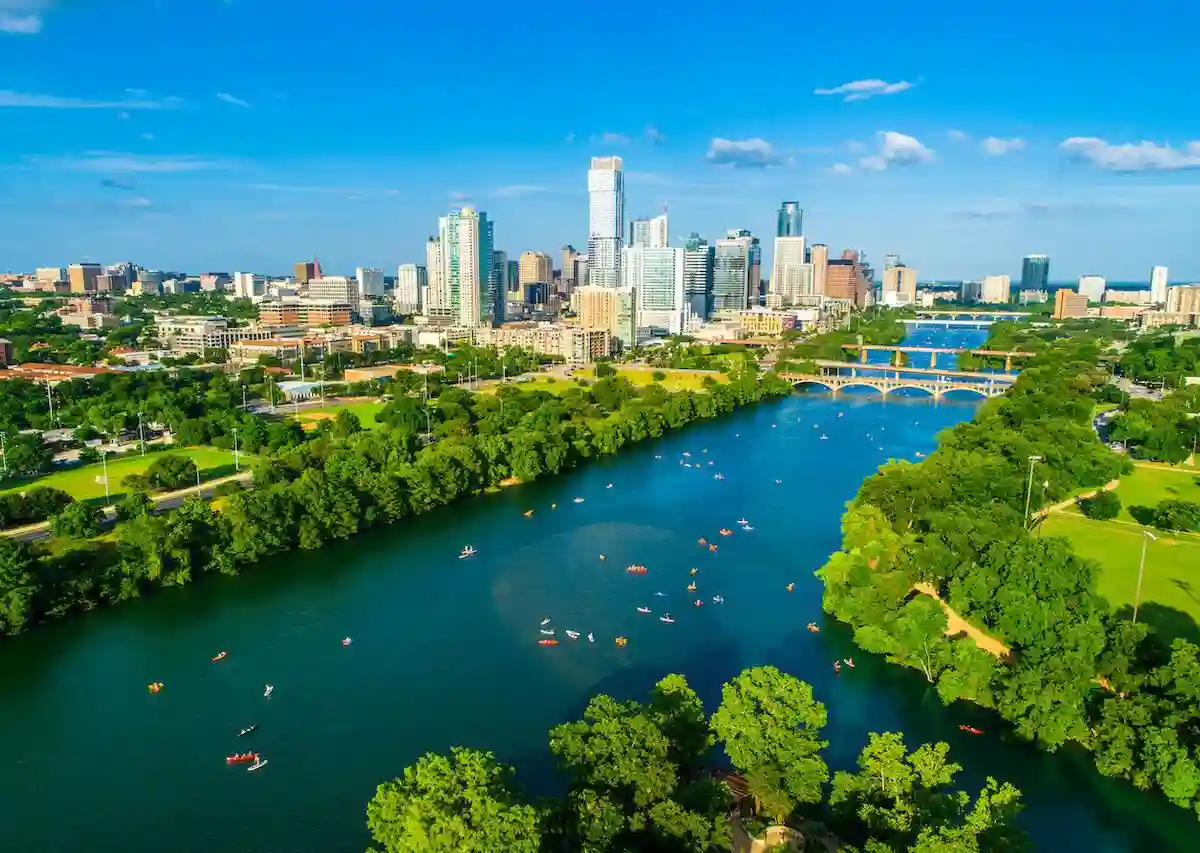 10 of the Best Lakes in USA for Electric Boat Rides 2 Lady Bird Lake