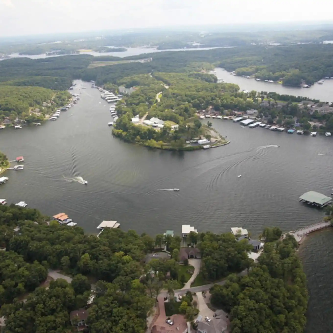10 of the Best Lakes in USA for Electric Boat Rides 9 Lake of the Ozarks Missouri 1