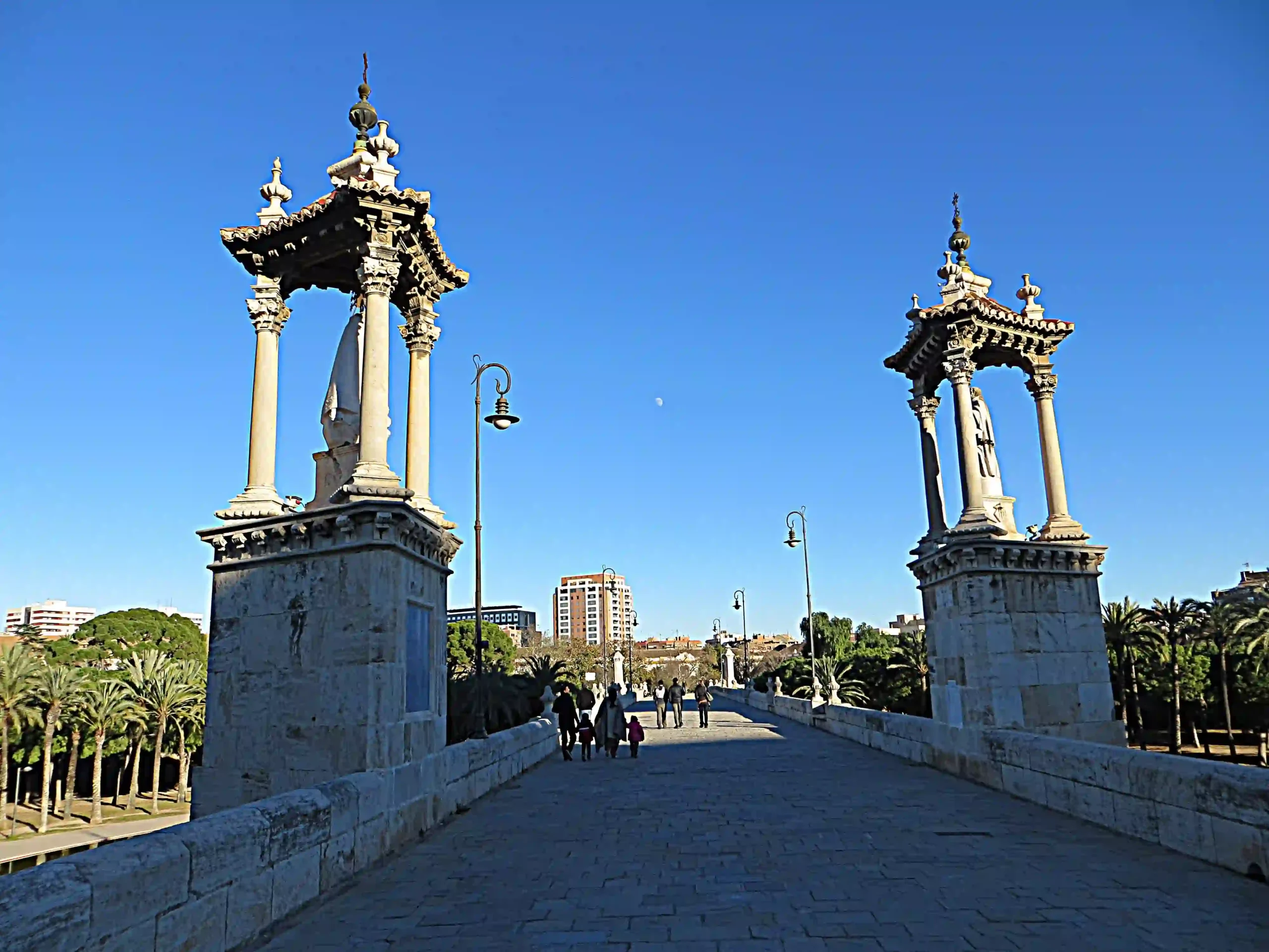 Pont Santa Maria del Mar: The Ultimate Guide