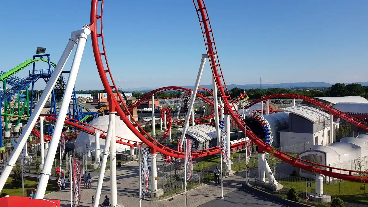 The Best Places in Poland for Thrill-Seekers – Rollercoasters