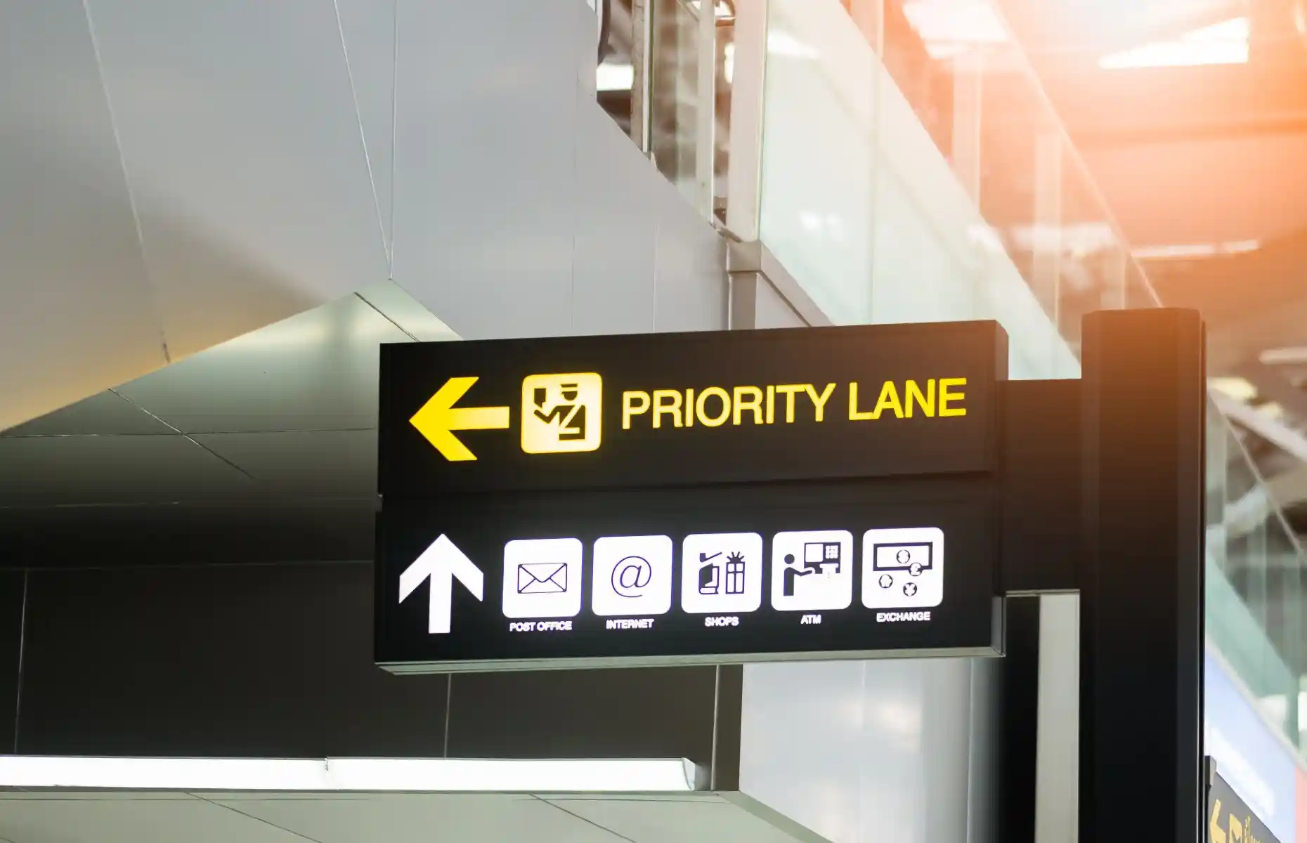 7 Perks of Business Class Lounges You’ll Love 6 Priority Boarding