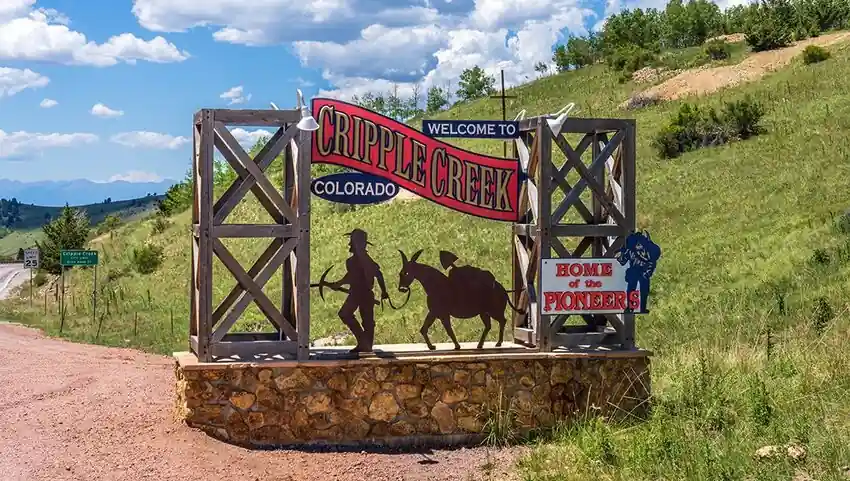 13 Incredible Day Trips from Colorado Springs (I’ve Tried Them All) 7 Cripple Creek