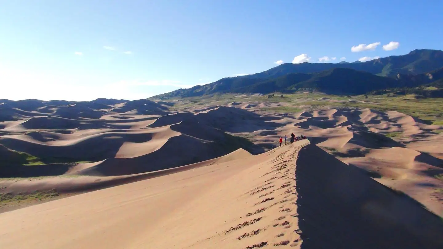 13 Incredible Day Trips from Colorado Springs (I’ve Tried Them All) 14 Great Sand Dunes National Park