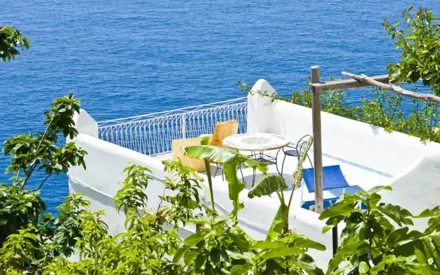 Accommodations Nearby