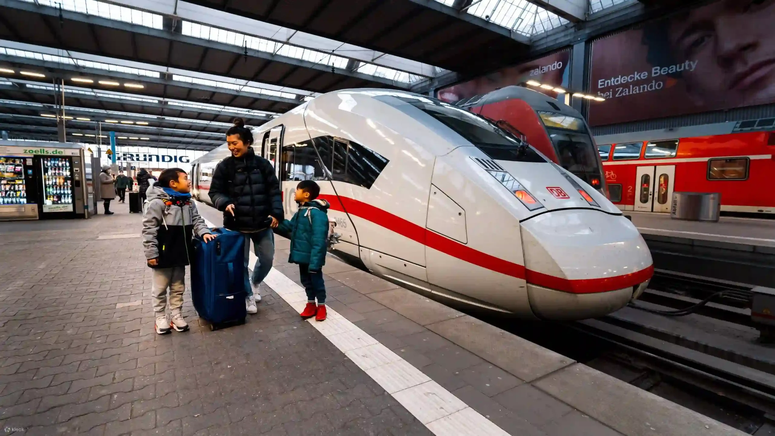 Eurail vs Flights in Europe: What’s Better for 2025 Trips?