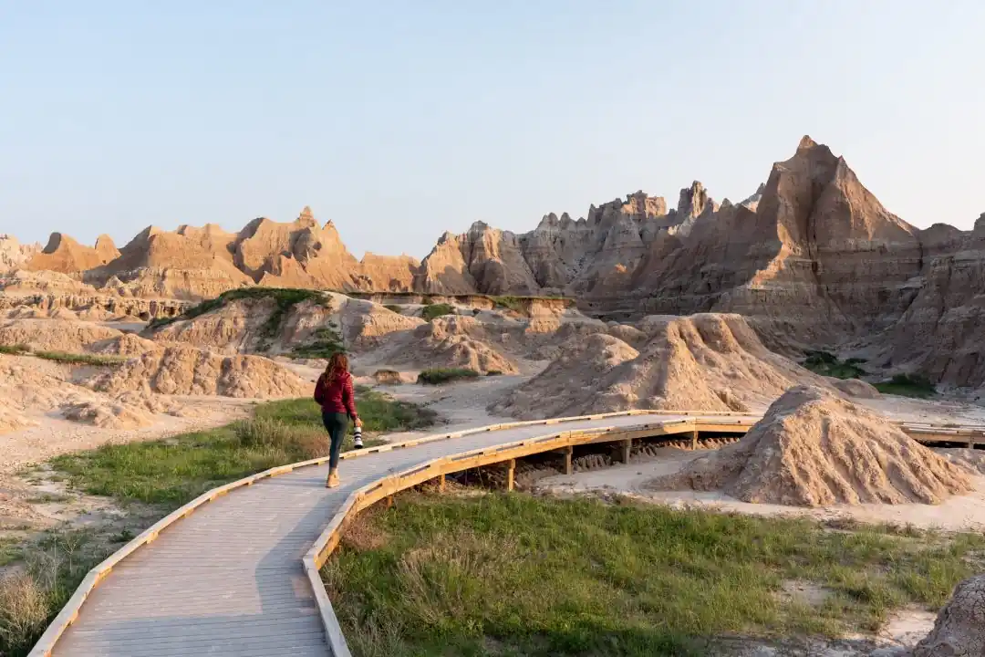 17 Should-See South Dakota Points of interest Close to Fast Metropolis In 2025 - Travelistia 1 Discovering South Dakota Attractions For Adventure Lovers