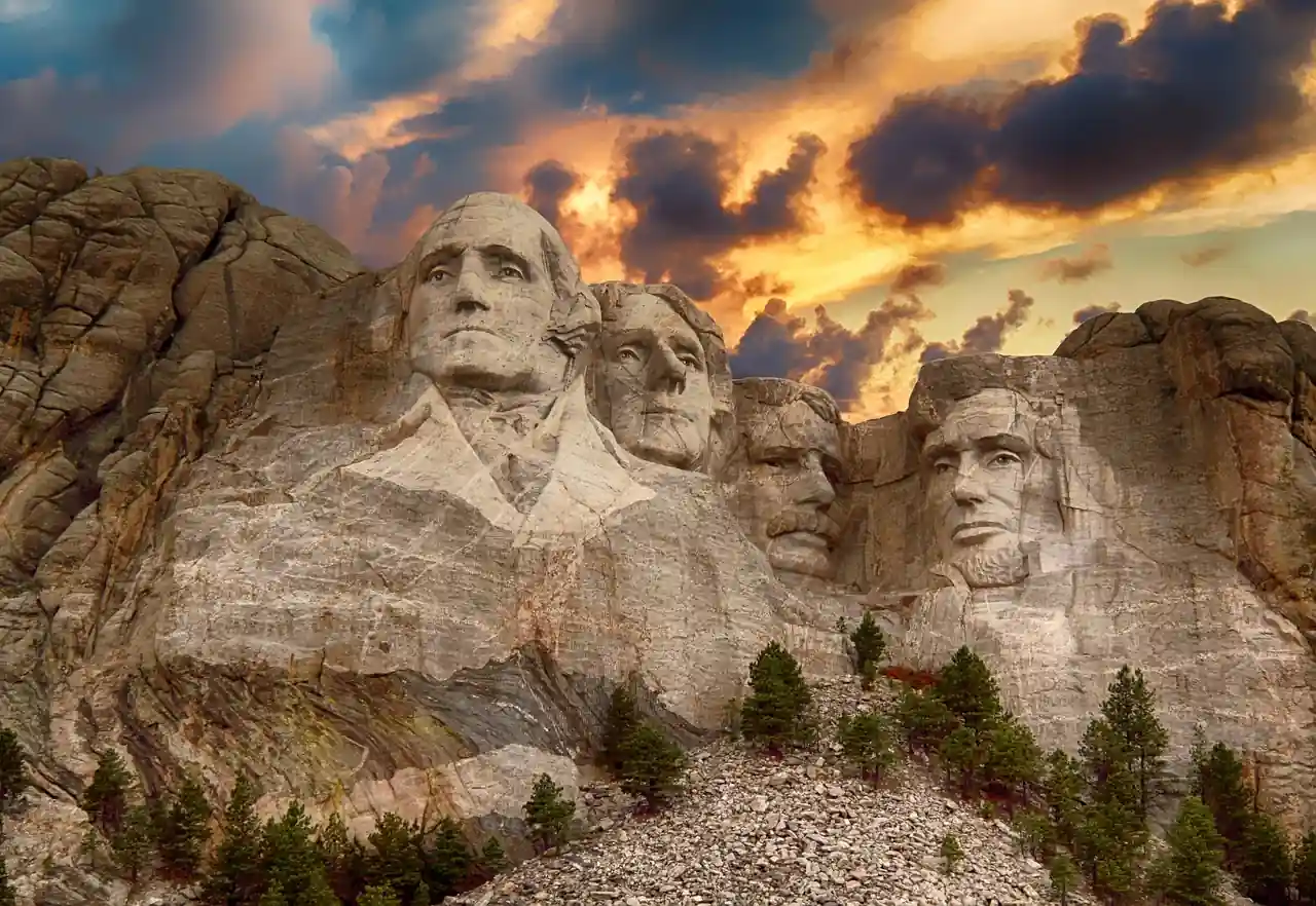 17 Should-See South Dakota Points of interest Close to Fast Metropolis In 2025 - Travelistia 2 Mount Rushmore National Memorial 1